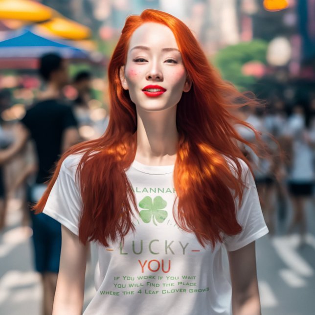 Zum Glück finden Sie dort wo 4 Blätter wachsen T-Shirt (Von Creator hochgeladen)