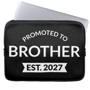 Zum großen Bruder befördert Est 2027 Big Brother I Laptopschutzhülle