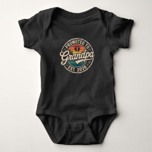 Zum Opa befördert Est 2026 Retro-Schwangerschaft Baby Strampler