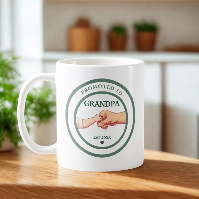 Zum Opa befördert Est. 20XX  Kaffeetasse (Von Creator hochgeladen)