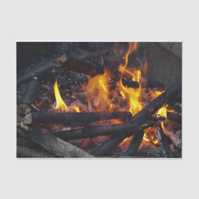 Zünden Sie die Flammen an Seidenpapier (Vorderseite)