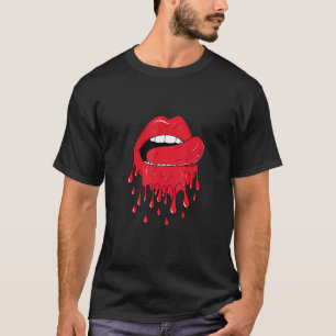 Zungenleckende rote schmelzende Lippen T-Shirt