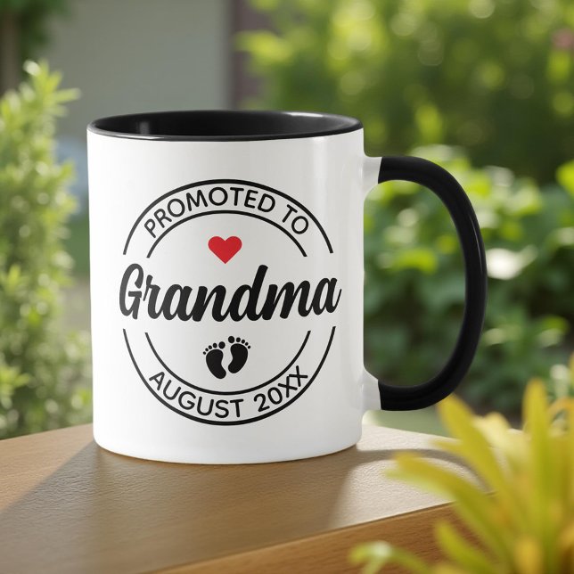 Zur Oma-Ankündigung einer Schwangerschaft Tasse (Von Creator hochgeladen)