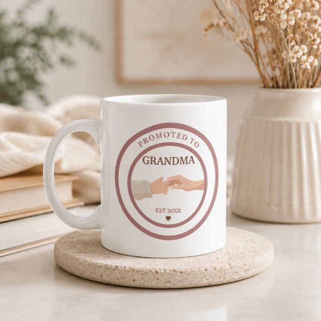 Zur Oma befördert ca. 20XX Kaffeetasse (Von Creator hochgeladen)