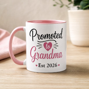 Zur Oma befördert Est 2026 Rosa Herz Tasse