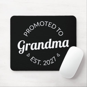 Zur Oma befördert Seit 2027 Neue Oma I Mousepad