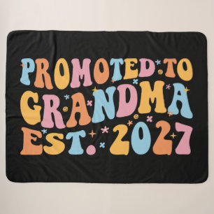 Zur Oma befördert, vorauss. 2027 Neue Oma Sherpadecke