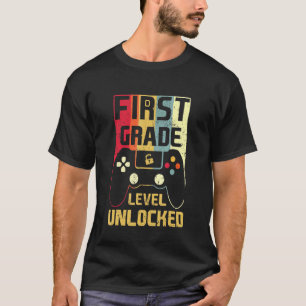 Zurück zu einem ungesicherten Videospiel der erste T-Shirt