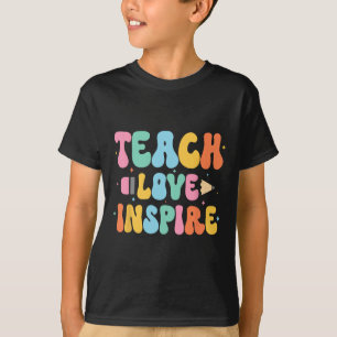Zurück zur Liebe Lehre Inspirierte Lehrer erster D T-Shirt