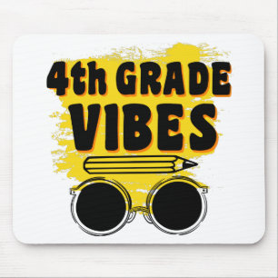Zurück zur Schule 4. Klasse Vibes Shirt Erster Tag Mousepad