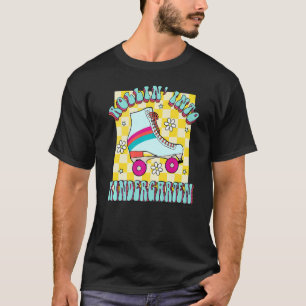 Zurück zur Schule, die in den Kindergarten rollt T-Shirt