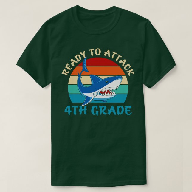 Zurück zur Schule für den Angriff in der 4. Klasse T-Shirt (Design vorne)