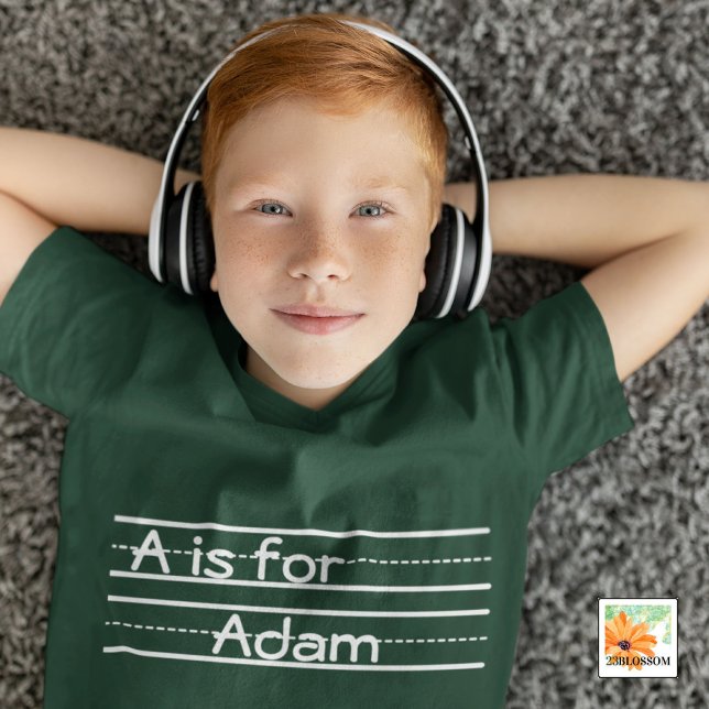 zurück zur Schule Kalkboard Personalisiert Alphabe T-Shirt (Von Creator hochgeladen)