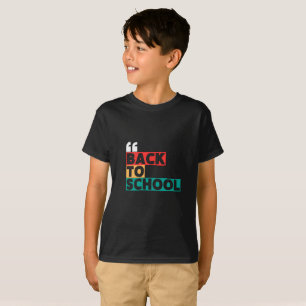Zurück zur Schule mit klassischer und eleganter To T-Shirt