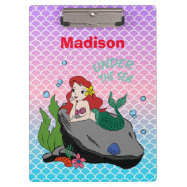 Zurück zur Schule mit Meerjungfrauen und dem Meer Klemmbrett