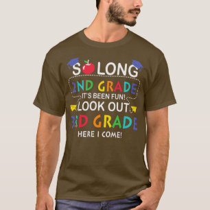 Zurück zur so langen 2. Klasse, dass es Spaß gemac T-Shirt