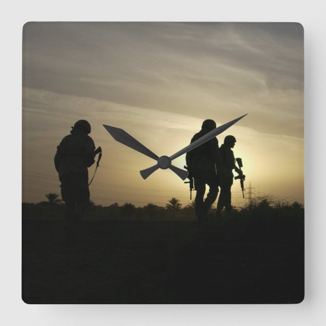 Zurück zur Zuhause-Wall-Uhr Quadratische Wanduhr (Vorderseite)