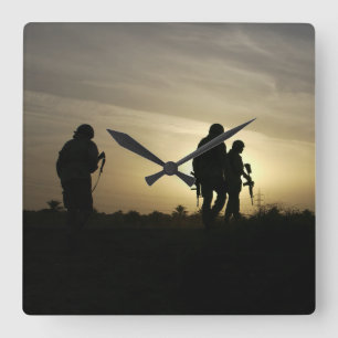 Zurück zur Zuhause-Wall-Uhr Quadratische Wanduhr