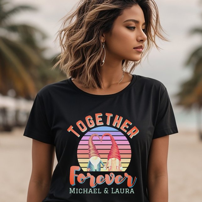 Zusammen Forever Gnome Couple T-Shirt (Von Creator hochgeladen)