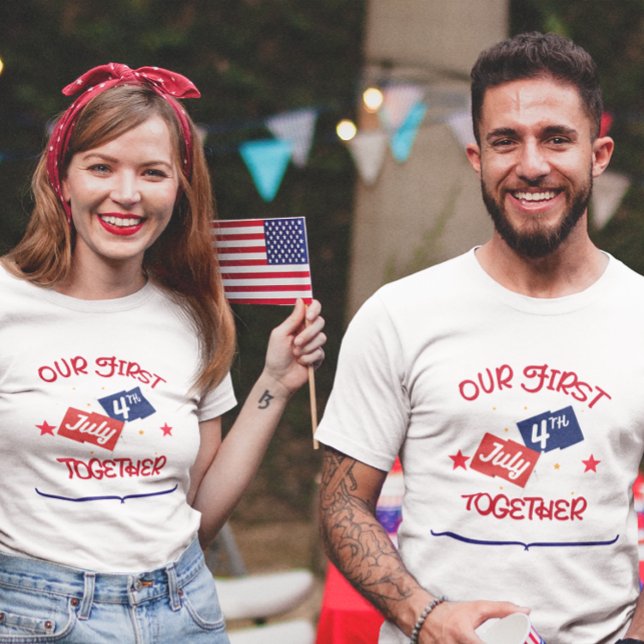Zusammen mit unserem ersten 4. Juli - Couple T - S T-Shirt (Von Creator hochgeladen)