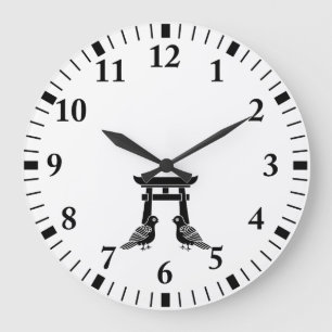 Zuwendende Tauben und Torii Große Wanduhr