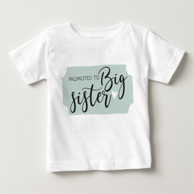 Zwanger: Promoted to big sister Baby T-shirt (Vorderseite)