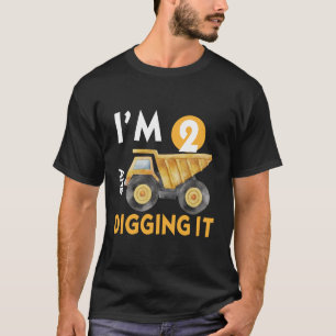 Zwei 2 Jahre alter Konstruktionsjunge zum 2. Gebur T-Shirt
