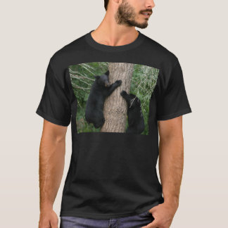 zwei Bären in einem Baum T-Shirt