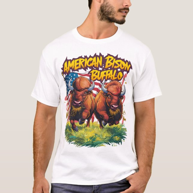 Zwei Bison Stehend vor amerikanischer Flagge T-Shirt (Vorderseite)