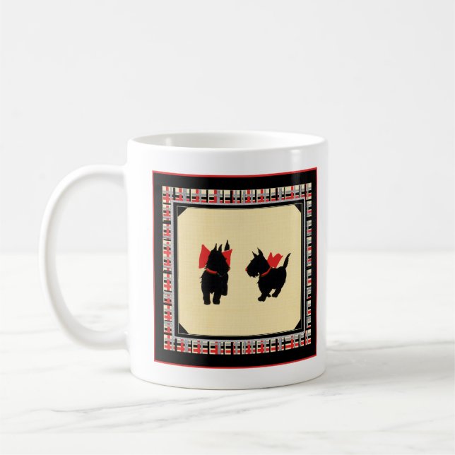 Zwei Black Scottish Terriers Red Bows Tasse (Links)
