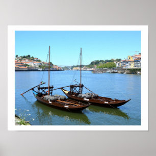 Zwei Boote auf dem Fluss Douro, Porto Poster