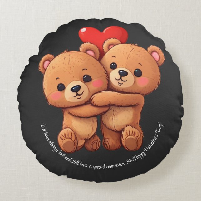 Zwei Cartoon müssen umarmt werden. Rundes Kissen (Vorderseite)