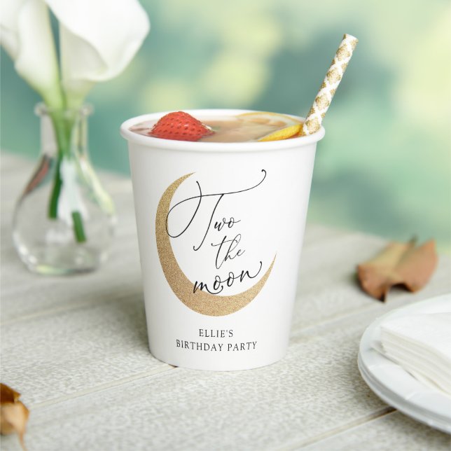 Zwei der Geburtstagspapiere des Mondes Pappbecher (In Situ)