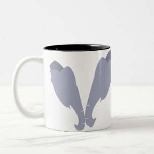 Zwei Elefant-Köpfe treffen sich zusammen Zweifarbige Tasse