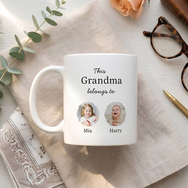 Zwei Enkelkinder personalisiert  Kaffeetasse (Von Creator hochgeladen)