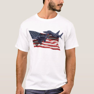 Zwei F-15E Streik Eagles T-Shirt