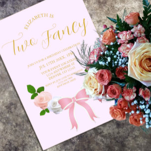 Zwei Fancy-Schleifen-Blumen-Geburtstag Acryleinladungen