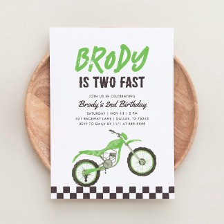 Zwei Fast Green Dirt Bike Boy 2. Geburtstag Einladung