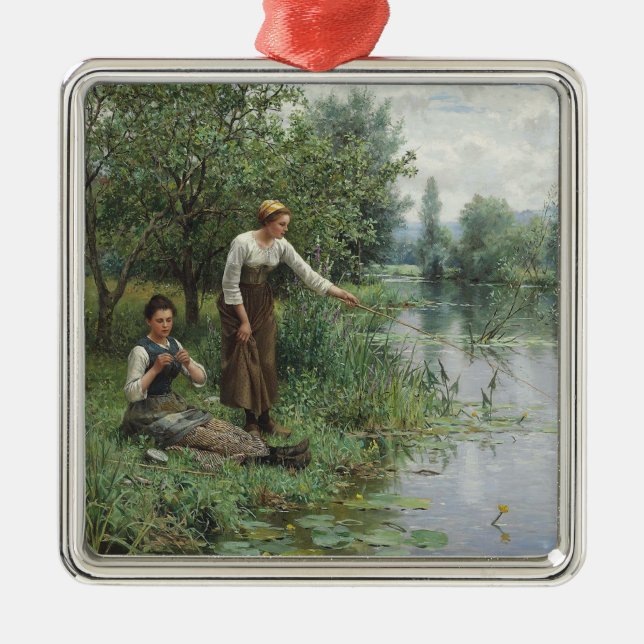 Zwei Frauen fischen auf dem Gras am Fluss Ornament Aus Metall (Vorne)