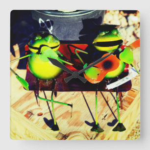 Zwei Frösche spielen Banjo Quadratische Wanduhr