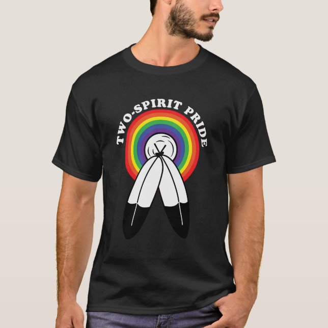 Zwei Geist Pride mit Rainbow Circle Two Spirit T-Shirt (Vorderseite)