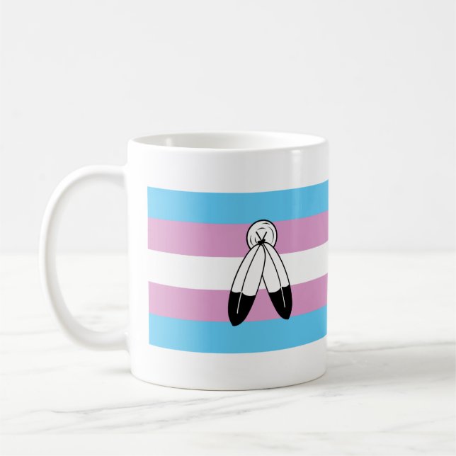 Zwei-Geist-Trans-Stolperflagge Kaffeetasse (Links)