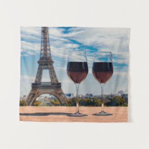 Zwei Glas Wein mit Eiffelturm Wandteppich