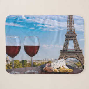 Zwei Gläser Wein im Café von Paris Sherpadecke