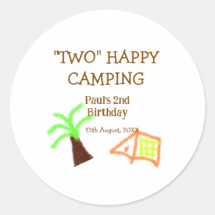 Zwei glückliche Camping-Kinder zum 2. Geburtstag B Runder Aufkleber