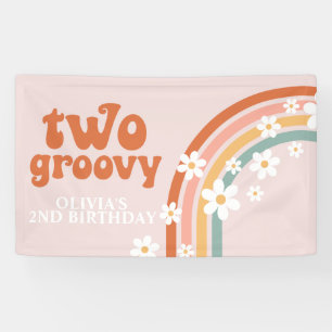 Zwei Groovy Retro Regenbogen Gänseblümchen Geburts Banner