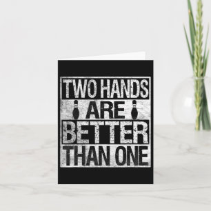 Zwei handgehaltene Bowling - zwei Hände sind besse Karte