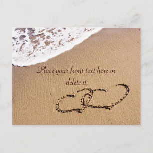 Zwei Herzen im Sand Postkarte
