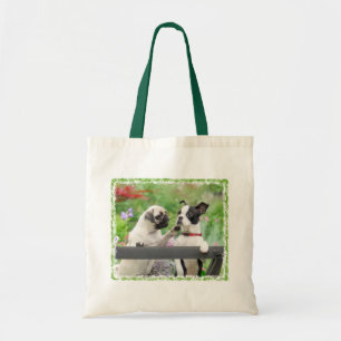 Zwei Hunde pro Mops Welpe und Boston Terrier zusam Tragetasche