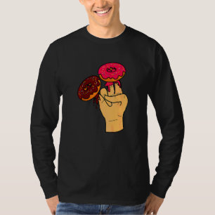 Zwei in Rosa, einer in der Stinkbombe  Schocker Er T-Shirt